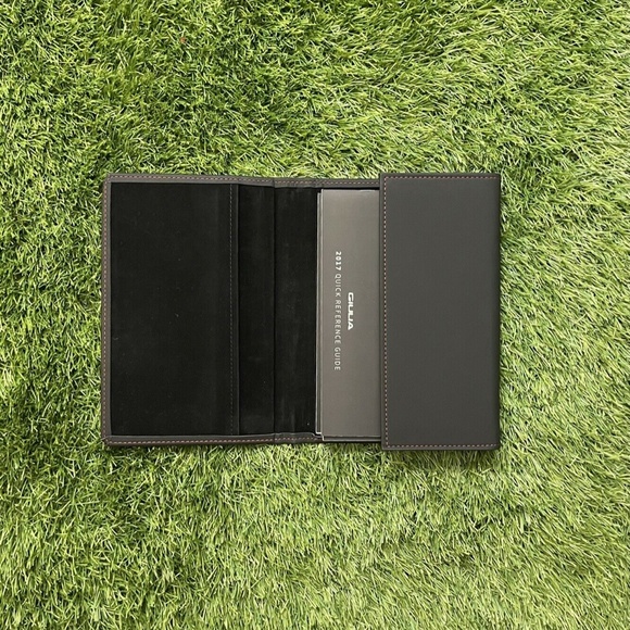 2017 Alfa Romeo GIULIA Sedan Owners Manual (TI, Quadrifoglio Verde, Base) - Picture 10 of 10